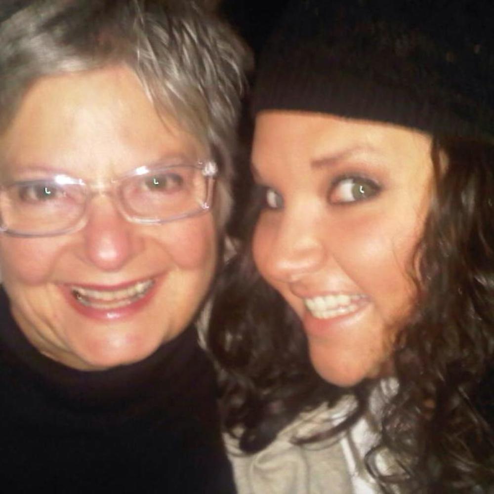 Meet your Posher, Pamela